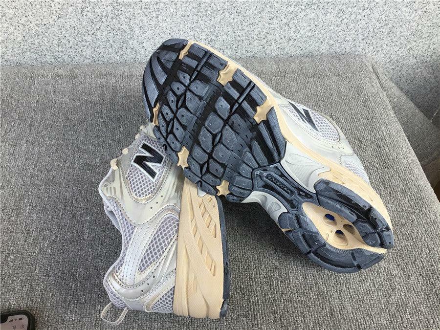 Tênis New Balance 530