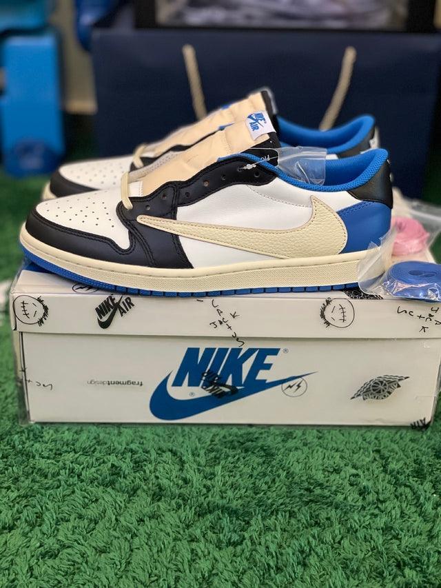 TENIS NIKE AIR JORDAN 1 LOW OG SP "TRAVIS SCOTT X FRAGMENT"