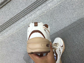 Tênis New Balance 530