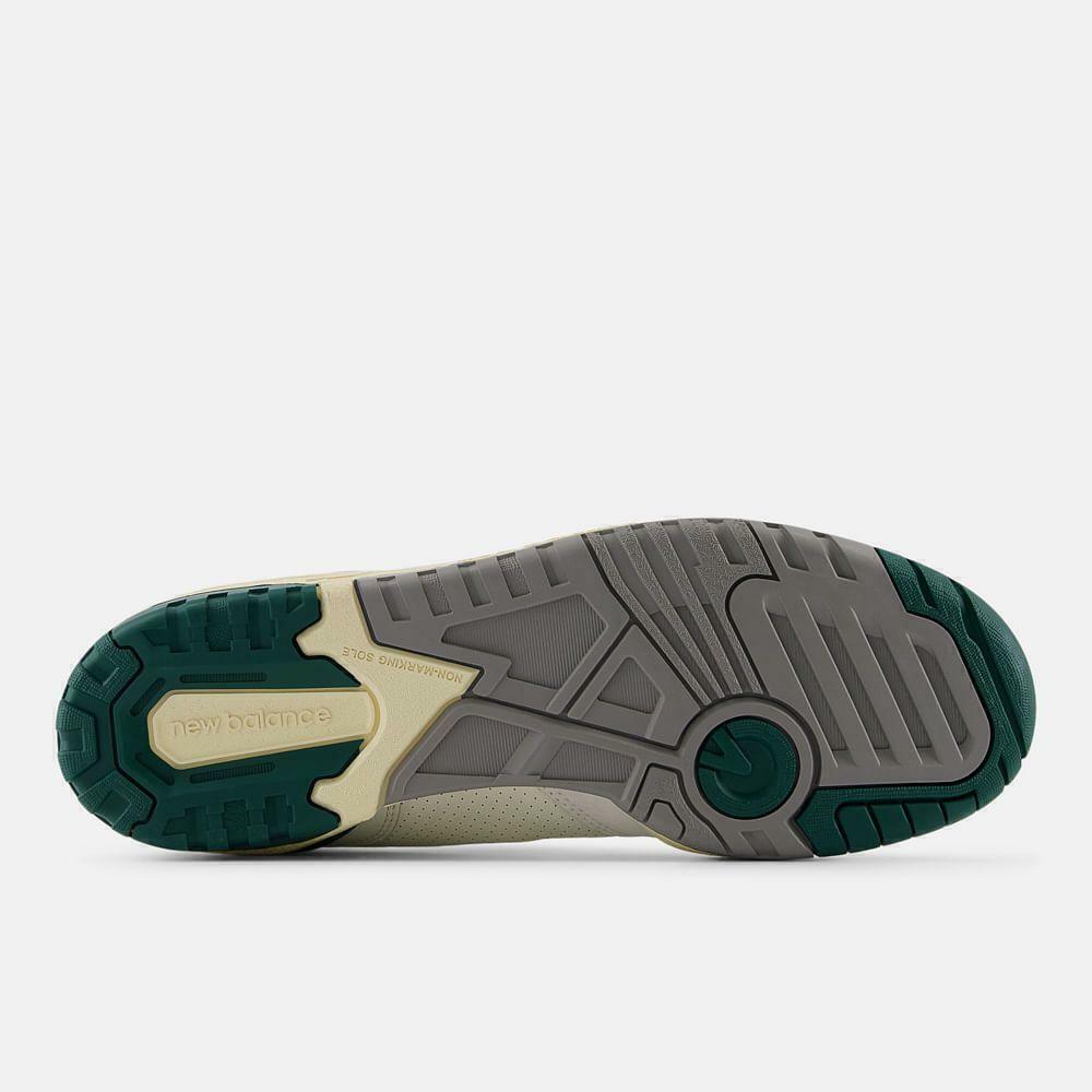 Tênis New Balance 550